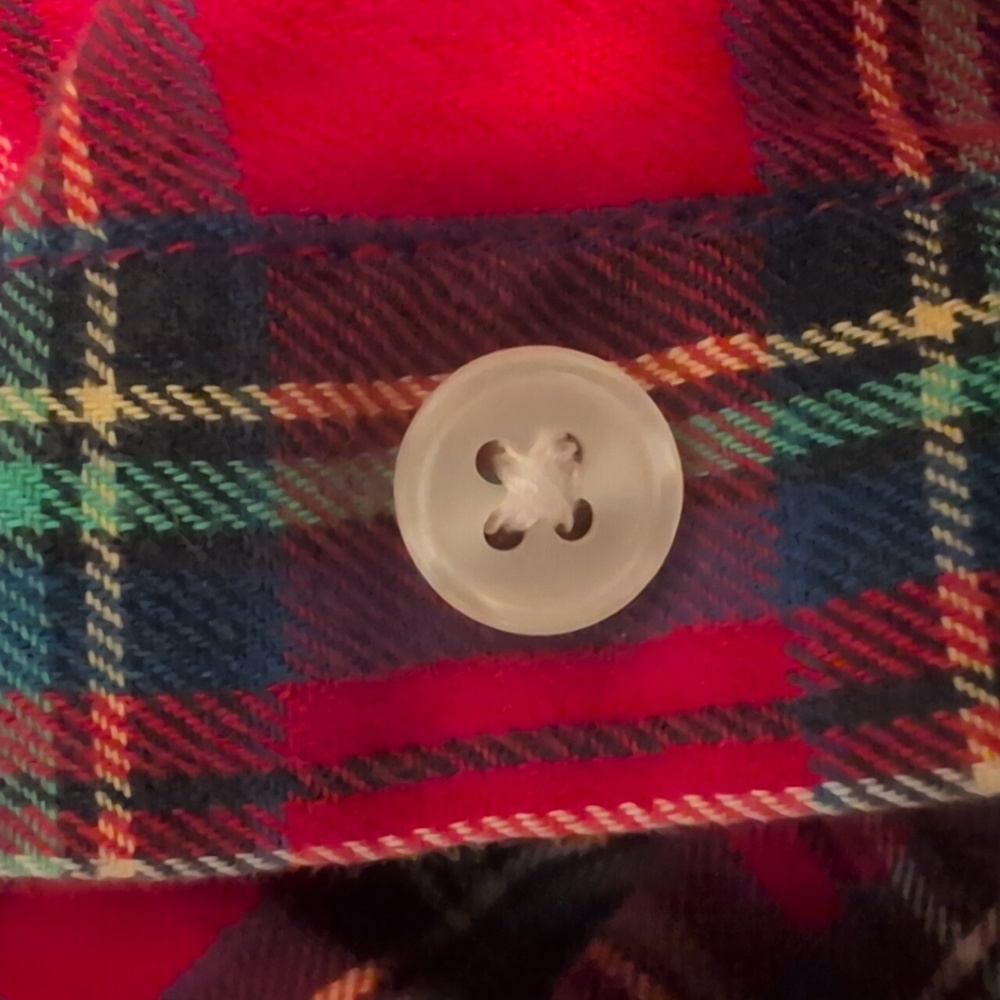 Old Navy Classic Royal Stewart Plaid Flannel Button-Down - Picture 6 of 6